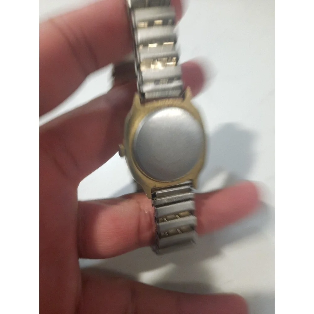 Vintage Q&Q Mechanical Watch